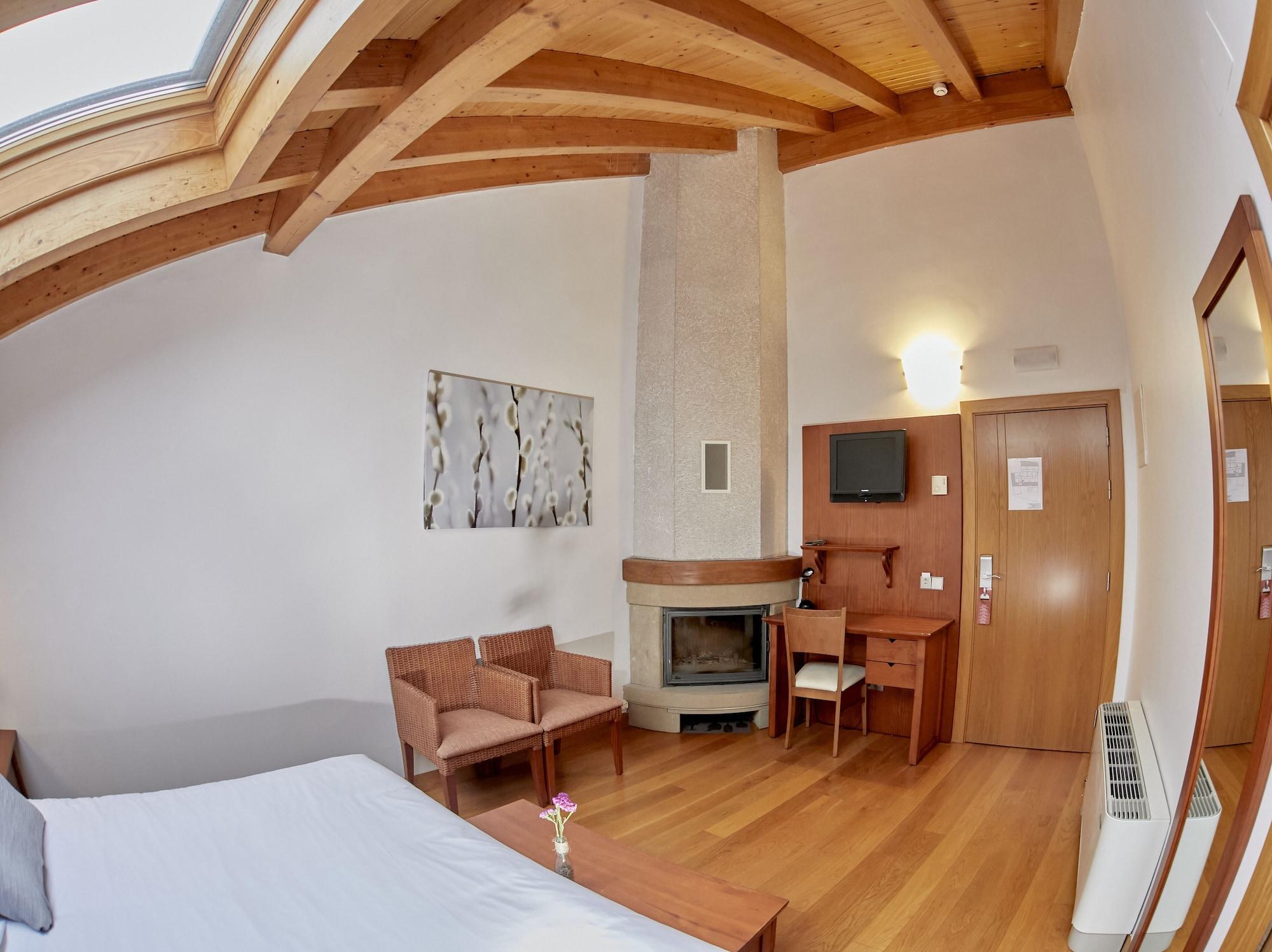 Hotel Casa Azcona Zizur Mayor ภายนอก รูปภาพ