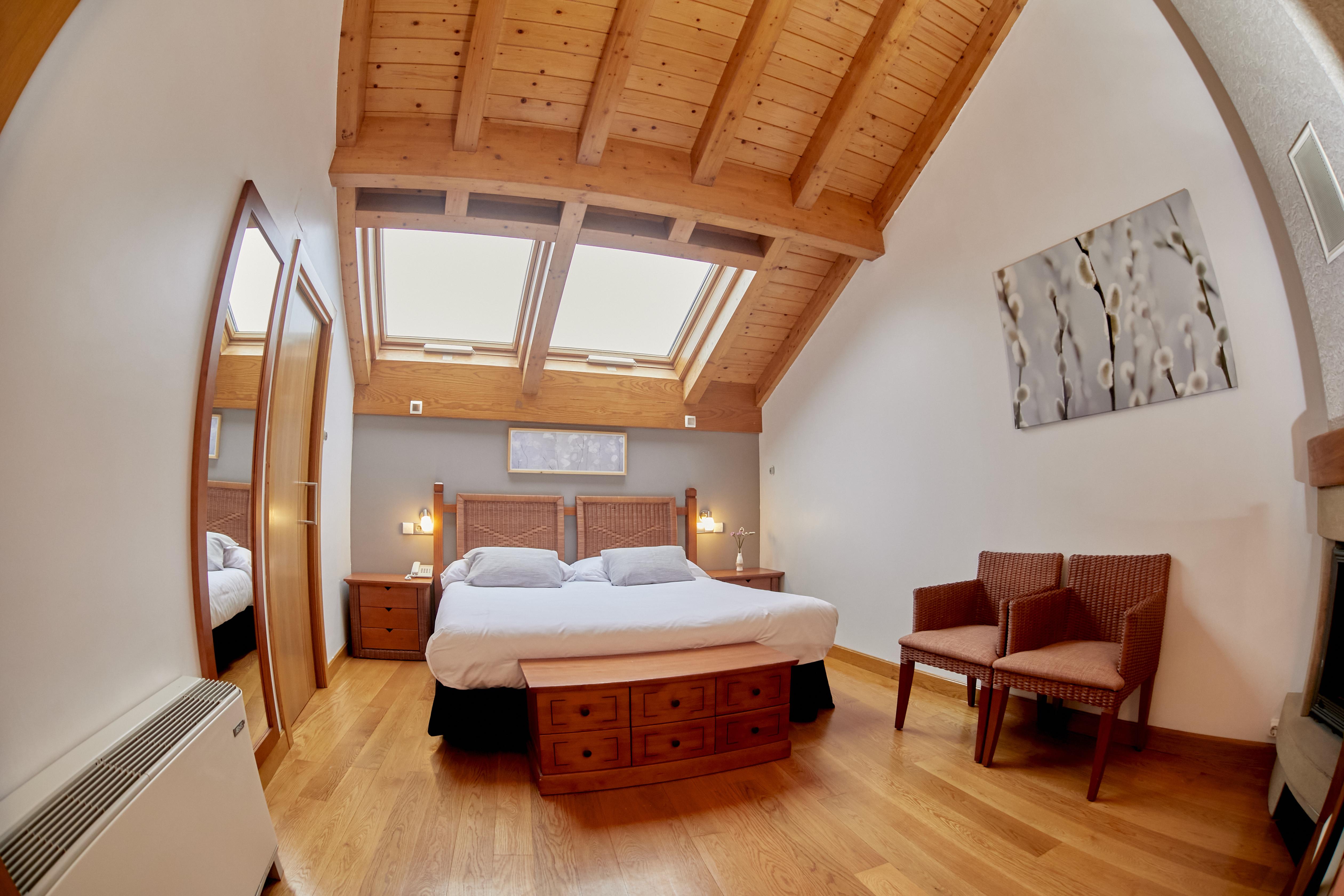 Hotel Casa Azcona Zizur Mayor ภายนอก รูปภาพ