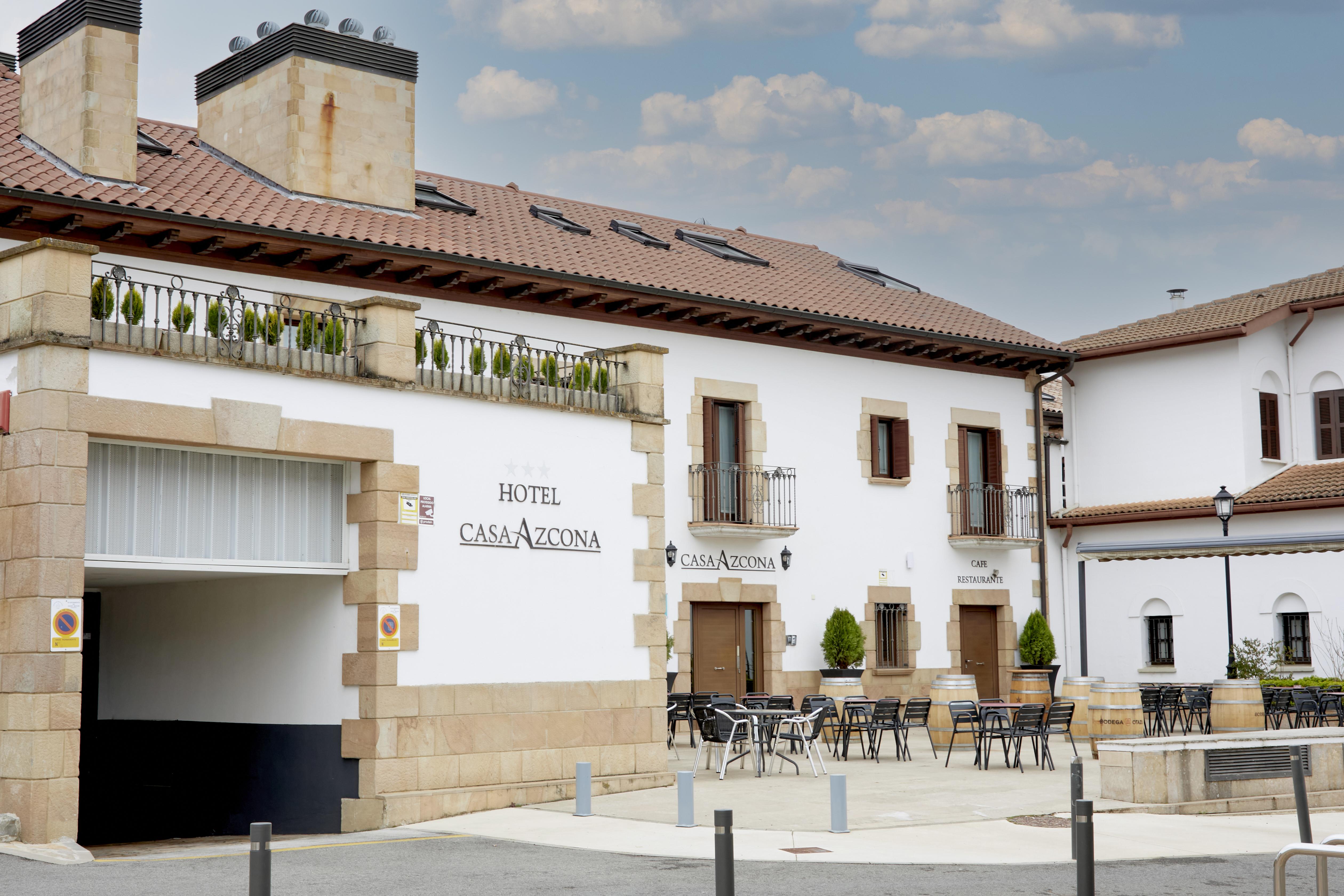 Hotel Casa Azcona Zizur Mayor ภายนอก รูปภาพ