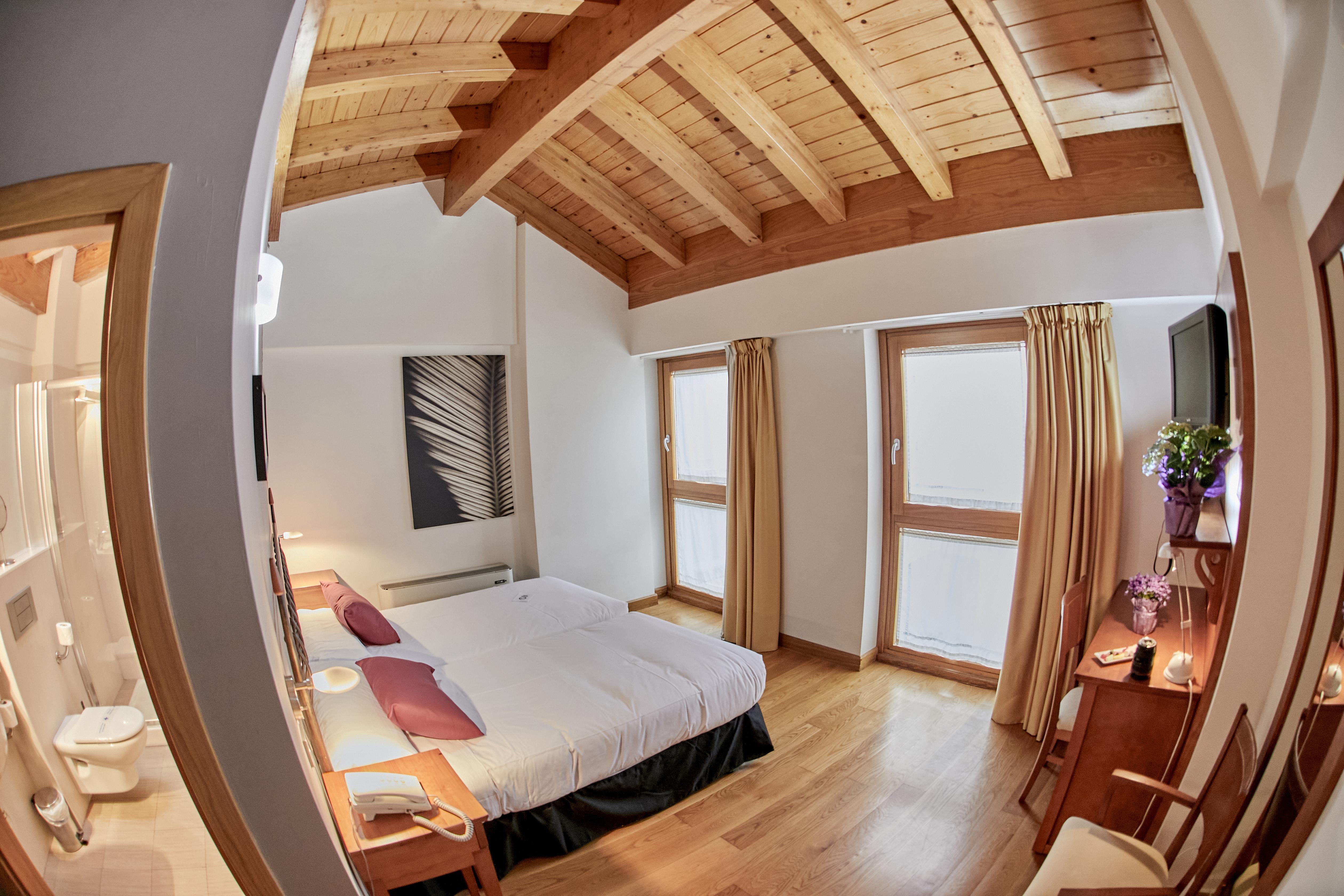 Hotel Casa Azcona Zizur Mayor ภายนอก รูปภาพ
